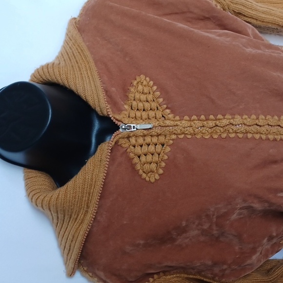 Vintage 70s Knit/velvet Coat/sweater Penny Lane Embroidered, dual zip - Picture 2 of 8